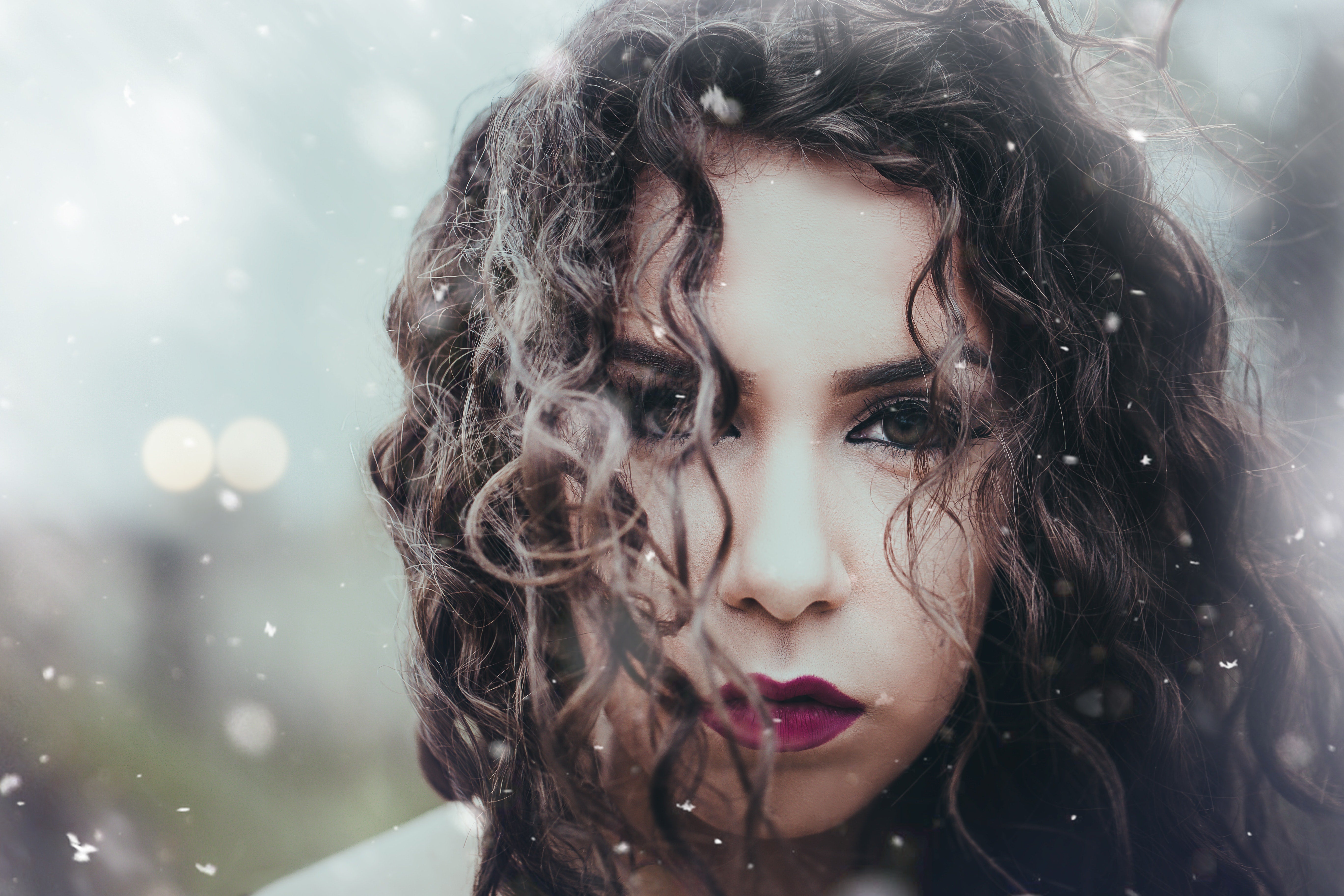 The key to gorgeous shiny curly hair in the winter months